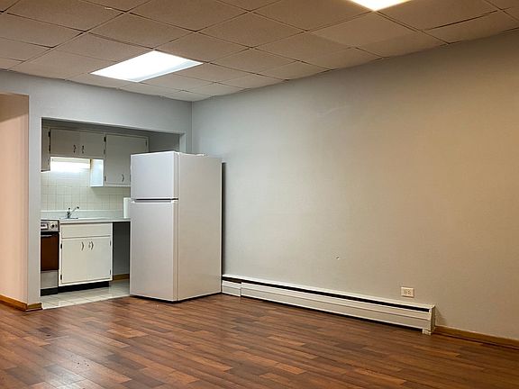 5th image of 10006 S Kedzie Ave APT 5