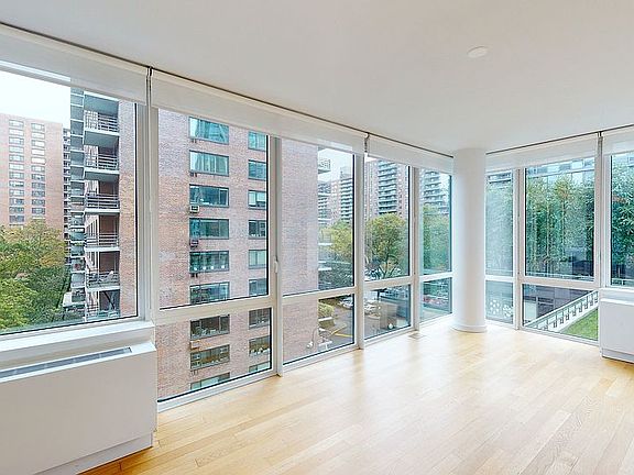 3rd image of 805 Columbus Ave #11F
