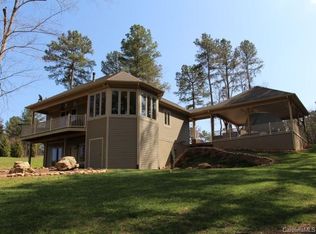 5017 Harbor View Dr E, Granite Falls, NC 28630