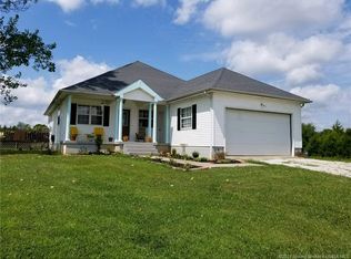 9879 S Bullington Rd, Fredericksburg, IN 47120