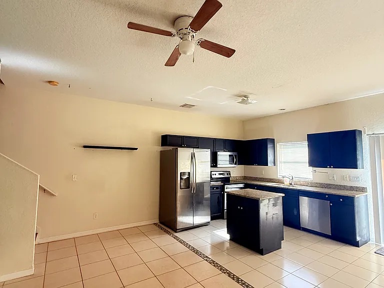 7081 Opal Dr — Photo 4