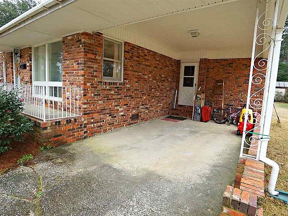 4th image of 907 Walnut Dr