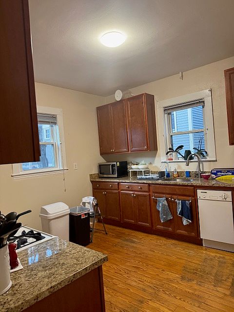 1st image of 14 Caldwell Ave #1L