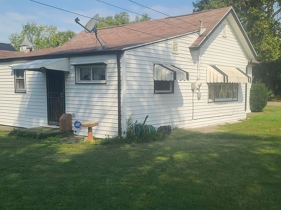 2nd image of 2325 W 9th St