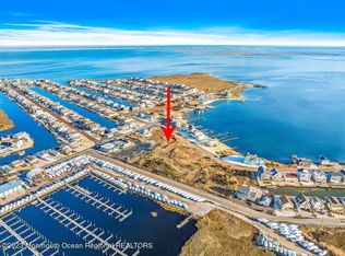 10 Parker Rd, Tuckerton, NJ 08087