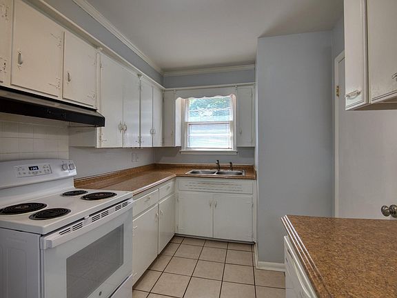 4th image of 1019 Norcross Dr