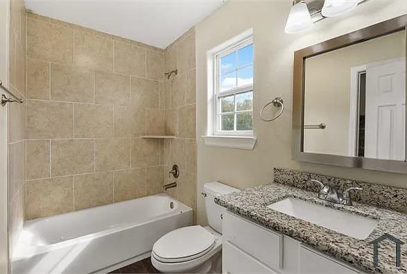 117 Craig St #A — Photo 17