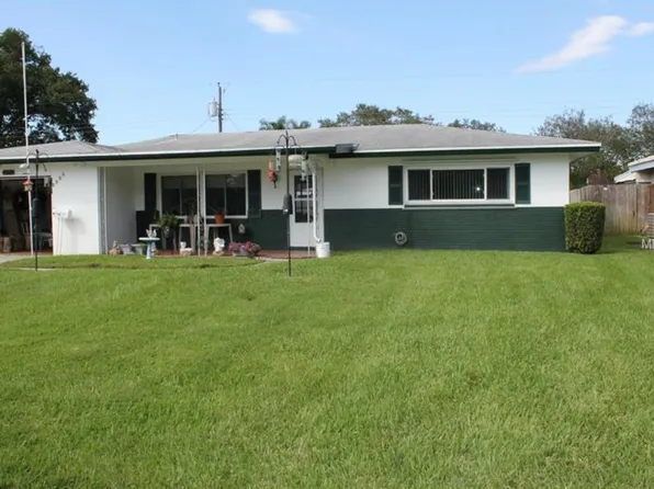 2330 Chaucer St, Clearwater, FL 33765