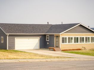 1633 Pathfinder Cir, Gillette, WY 82716