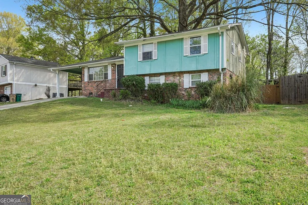 9157 Homewood Dr photo 1