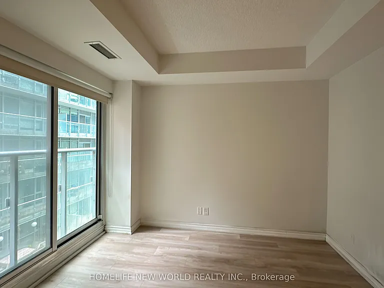 30 Nelson St #402 — Photo 9