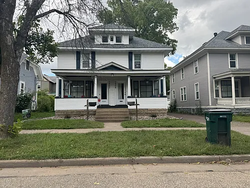 1507 Wilson St Photo 1