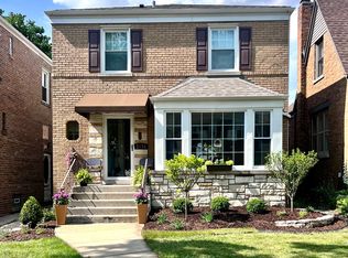 2454 W 107th St, Chicago, IL 60655