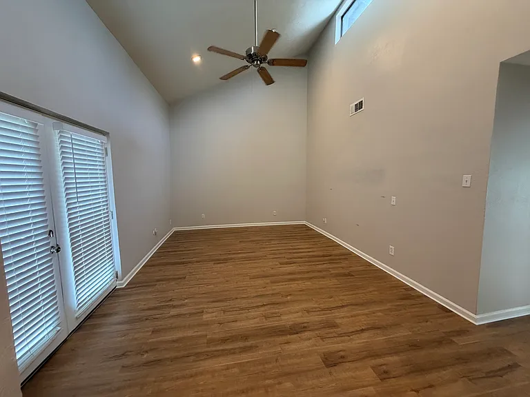 6808 Eastridge Dr #22 — Photo 10