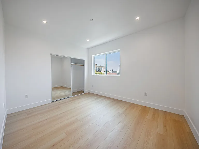 1063 S. Corning St. — Photo 22