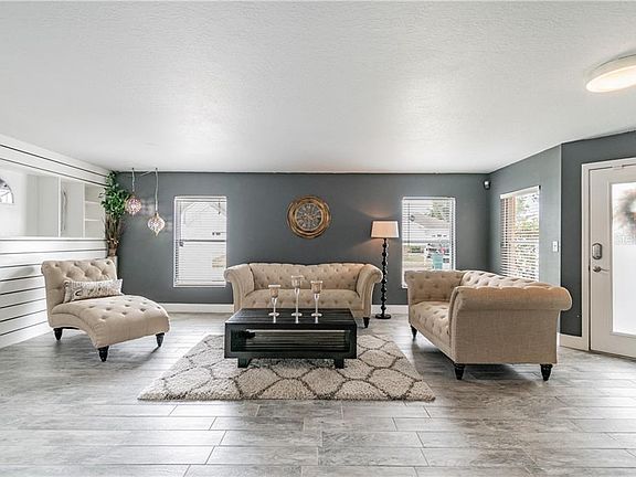 3rd image of 4722 White Bay Cir