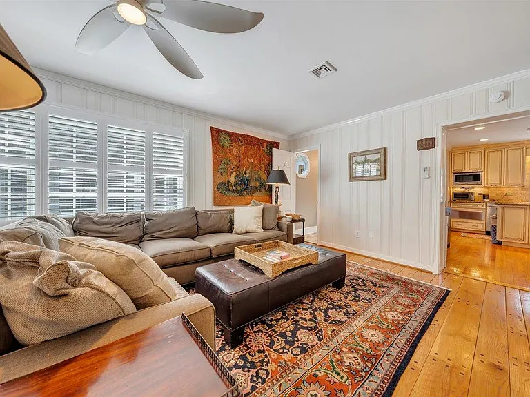 3044 Hemlock Ln SW — Photo 18