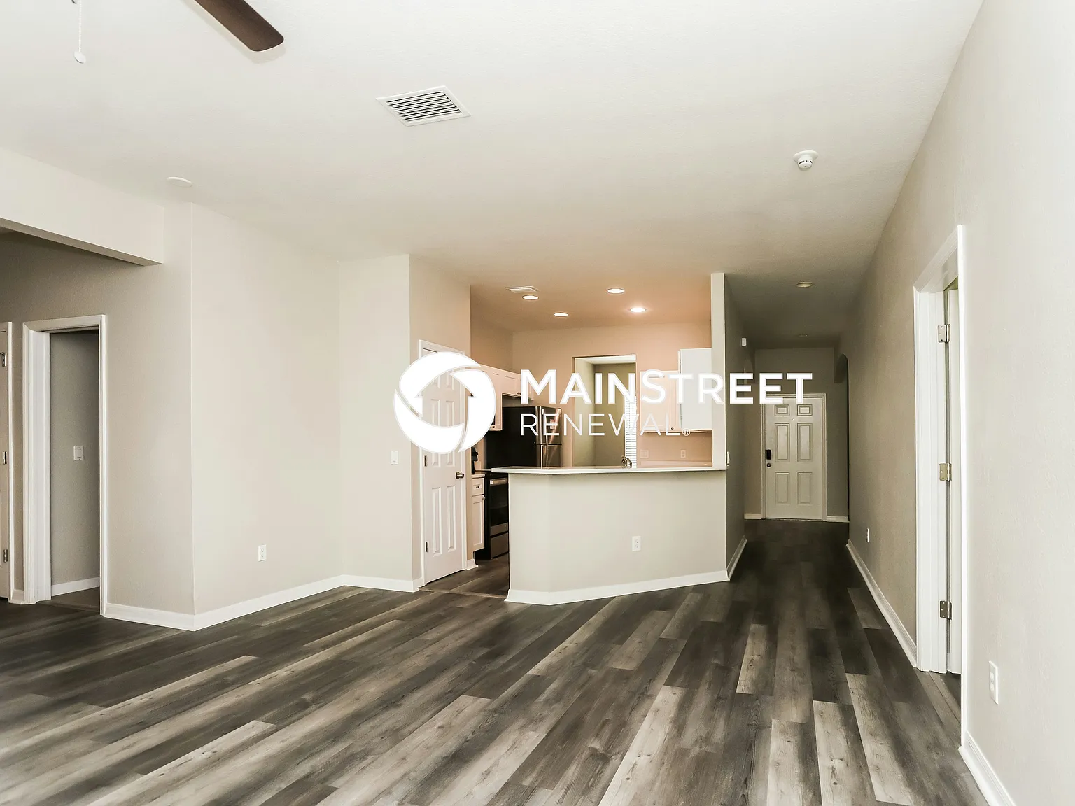 7836 Evinrude Ave — Photo 3