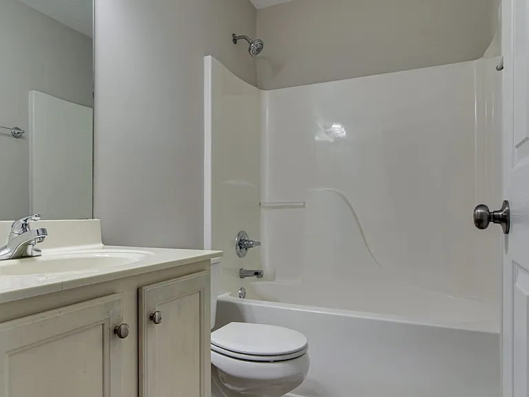 4910 Court Dr — Photo 21
