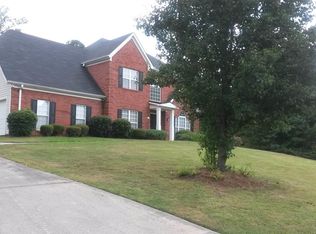 225 Argonne Dr, Fayetteville, GA 30214