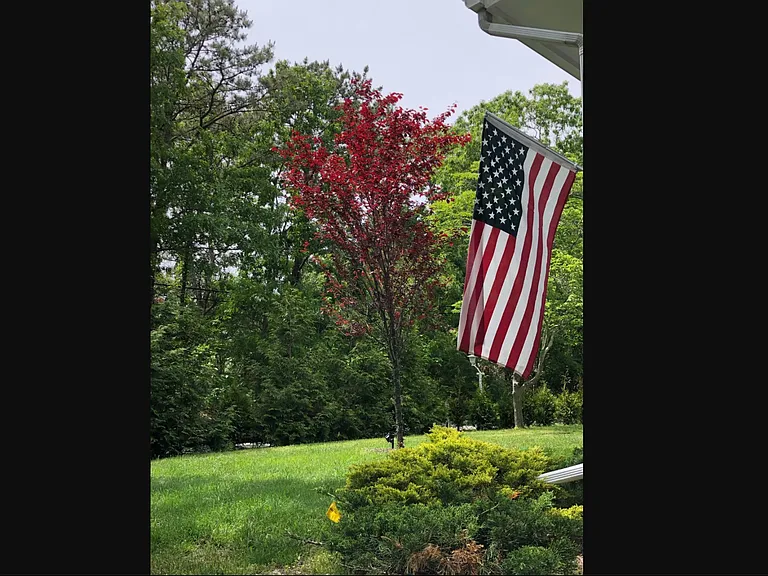 18 Old Riverhead Rd — Photo 15