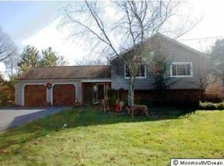 33 Hance Blvd, Freehold, NJ 07728