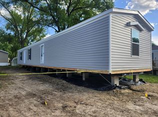 108 Williamson St, Edwardsville, KS 66113