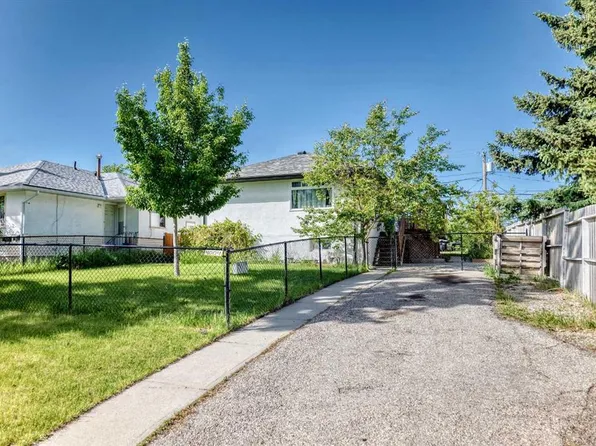 4004 S 7th Ave SW, Calgary, AB T3C 0E1