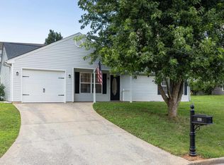 302 Lancelot Ln, Staunton, VA 24401