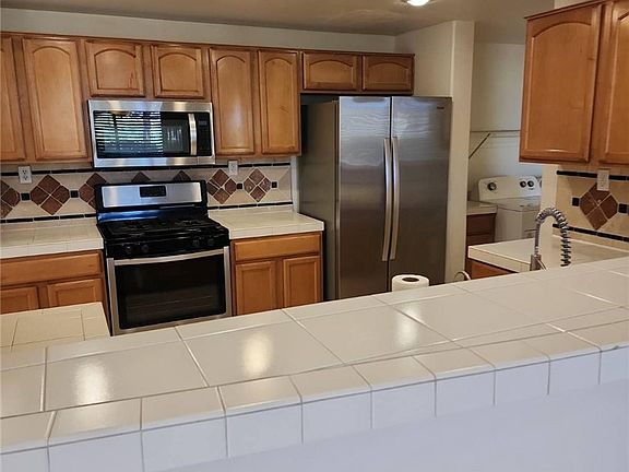 4th image of 664 Peachy Canyon Cir Unit 104