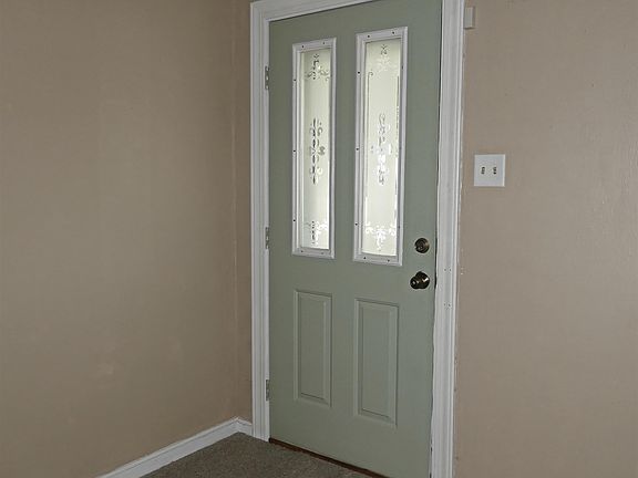 2nd image of 745 E Olmstead Ave