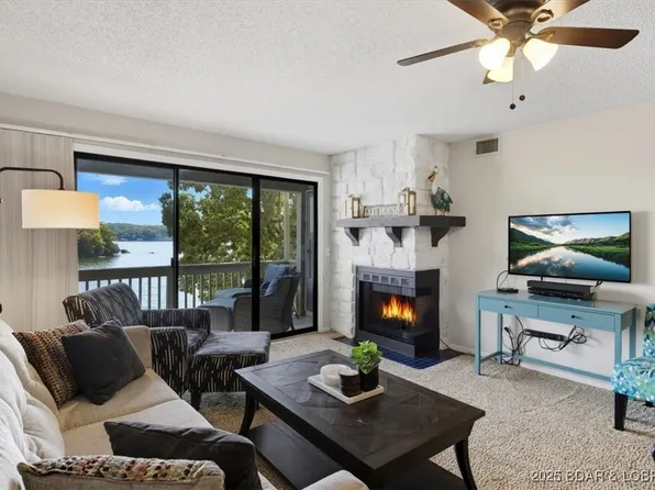 6570 Pelican Dr Unit 206, Osage Beach, MO 65065