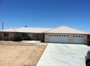 16672 Joshua Rd, Apple Valley, CA 92307
