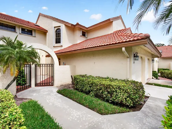 8320 Waterline Drive #202, Boynton Beach, FL 33472