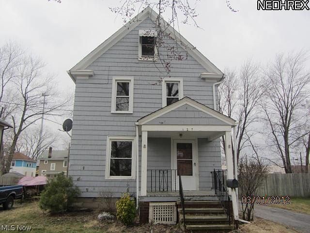 1st image of 127 Homer Ct