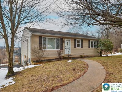 8427 Milky Way, Zionsville, PA, 18092