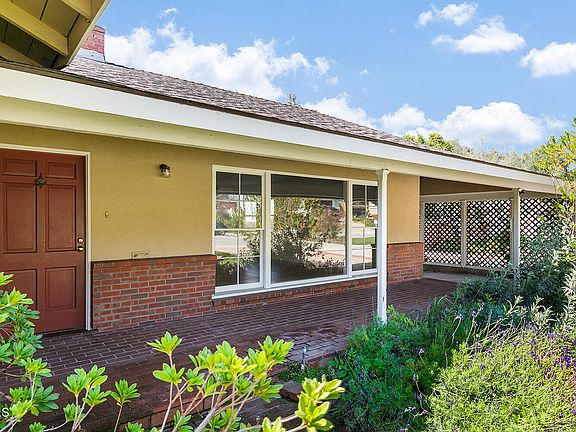 3rd image of 358 Knight Way