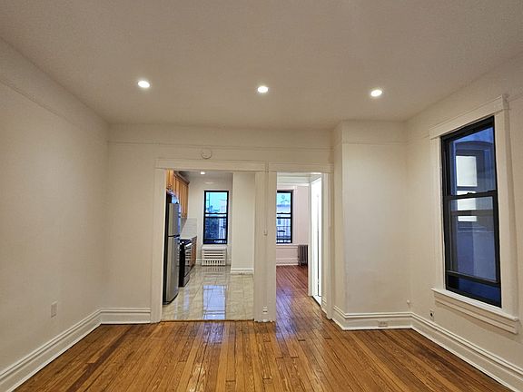 3rd image of 30-11 43rd St #1