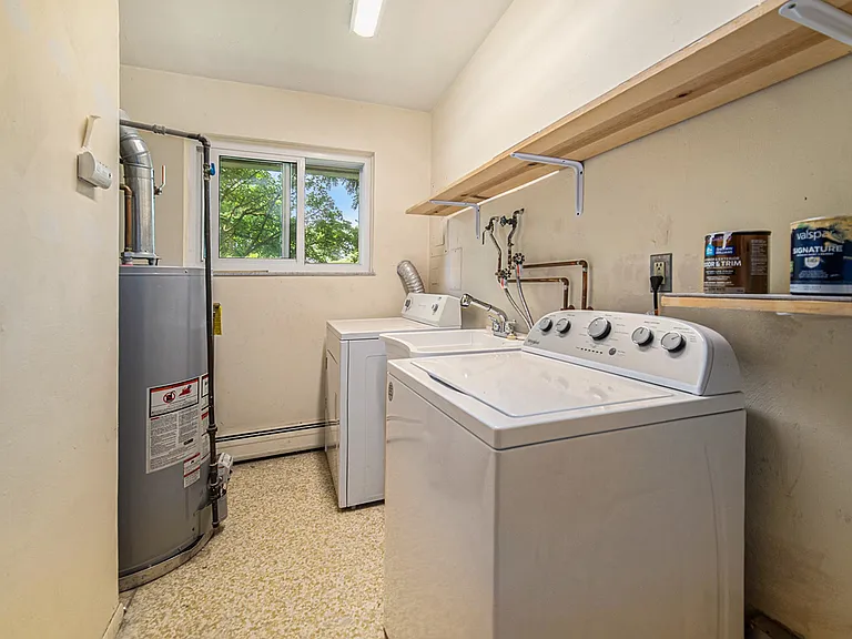 522 Ventura Ct — Photo 6