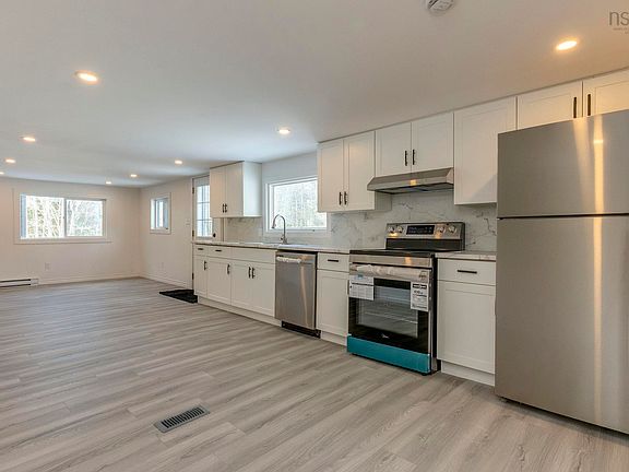 4th image of 167 Grant Lake Rd