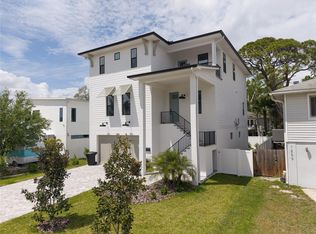 1851 Mississippi Ave NE, Saint Petersburg, FL 33703