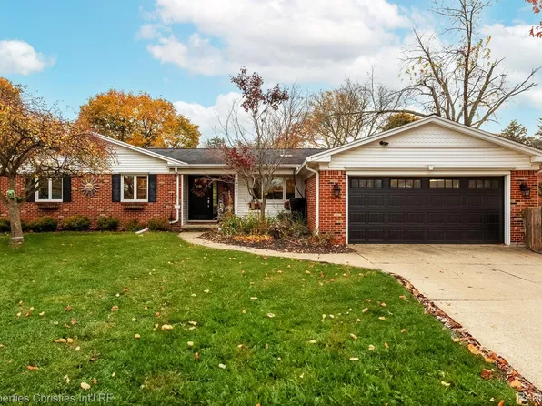 36491 Vicary Ln, Farmington, MI 48335