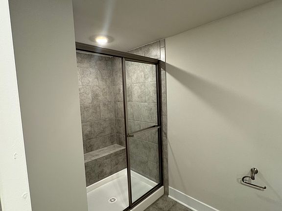 4th image of 24834 Wye Mill Ln