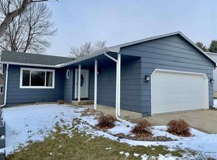 4408 E Belmont St, Sioux Falls, SD 57103