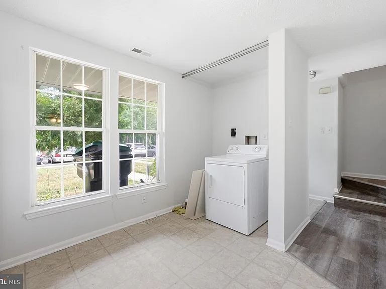 217 Vista Ct — Photo 10