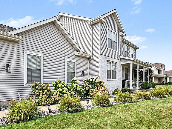 2nd image of 4734 Pleasant Meadow Cir