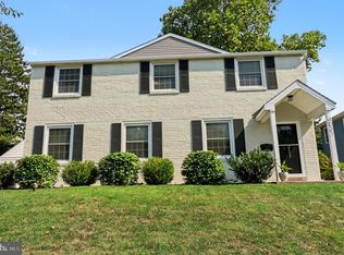 4031 N Warner Rd, Lafayette Hill, PA 19444
