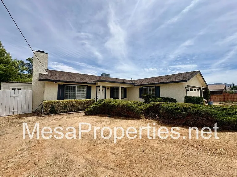 7891 Corona Ave — Photo 3