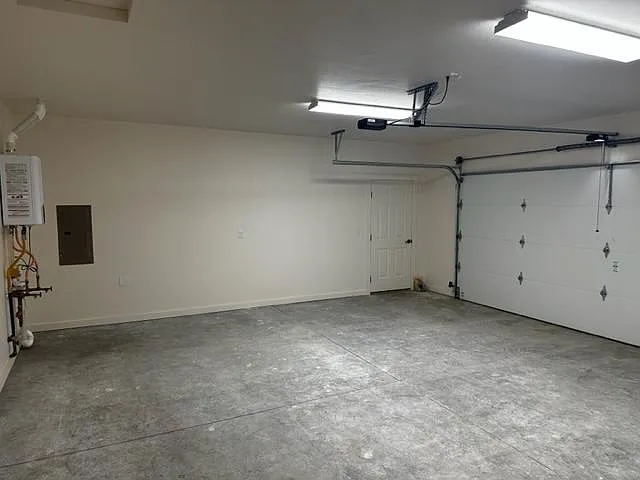 423 Juniper Pl — Photo 17