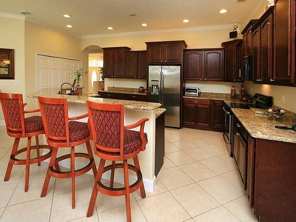 2nd image of 2031 Sailborough Ct